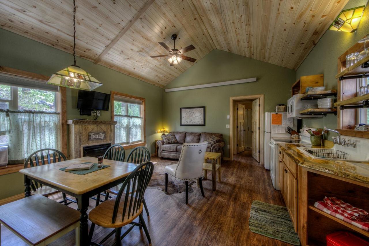 Yak Ridge Cabins And Farmstead By Mount Rushmore Villa Keystone Luaran gambar